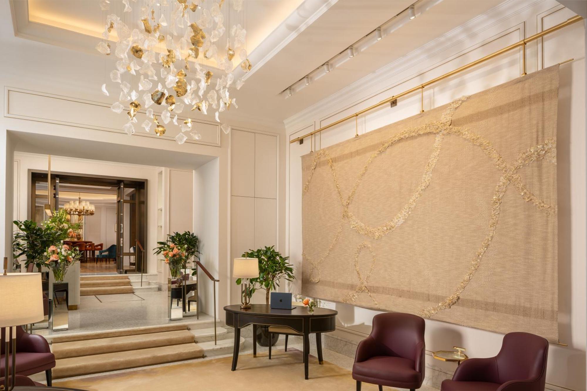 Corinthia Grand Hotel Du Boulevard Bukarest Exteriör bild